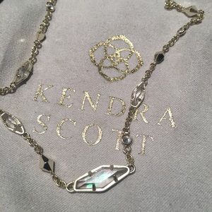 Kendra Scott necklace w adjustable chain